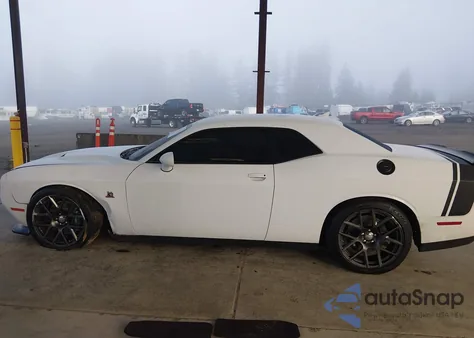 2016 Dodge Challenger R/T Scat Pack z USA, uszkodzony, nr VIN 2C3CDZFJ7GH164703